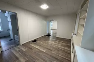 162 N 7th St, Zanesville, OH 43701 - Photo 9