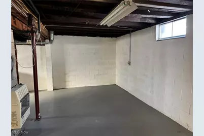 341 6th Street NE, Barberton, OH 44203 - Photo 27