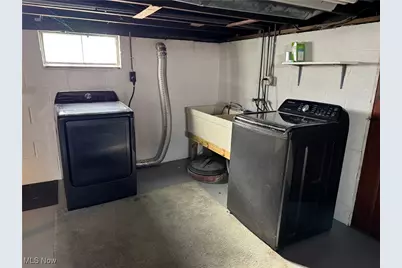 341 6th Street NE, Barberton, OH 44203 - Photo 25