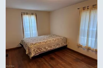 341 6th Street NE, Barberton, OH 44203 - Photo 19