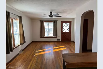 341 6th Street NE, Barberton, OH 44203 - Photo 15