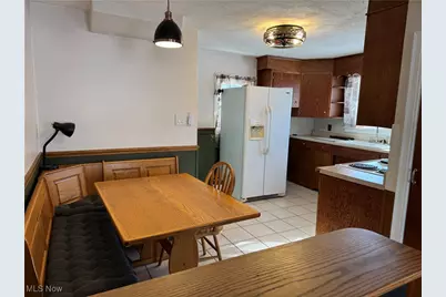 341 6th Street NE, Barberton, OH 44203 - Photo 9