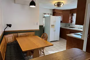 341 6th St NE, Barberton, OH 44203 - Photo 9