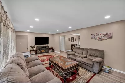 16577 State Road, North Royalton, OH 44133 - Photo 11