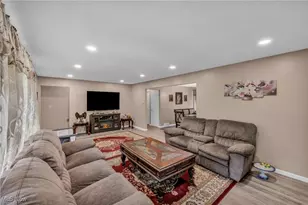 16577 State Rd, North Royalton, OH 44133 - Photo 11