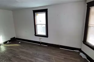 11704 Matherson Ave, Loveland, OH 44135 - Photo 3