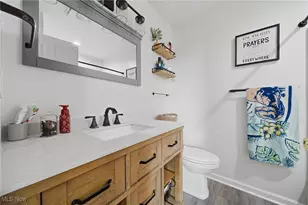 6416 Blossomwood Cir NE, Canton, OH 44721 - Photo 23