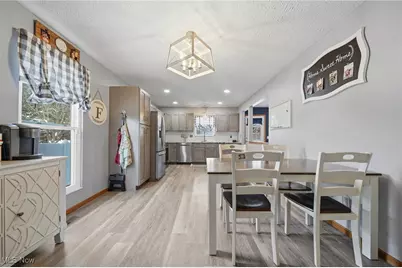 6416 Blossomwood Circle NE, Canton, OH 44721 - Photo 11