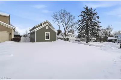 6416 Blossomwood Circle NE, Canton, OH 44721 - Photo 45