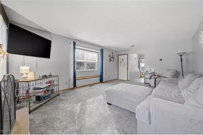 6416 Blossomwood Circle NE, Canton, OH 44721 - Photo 5