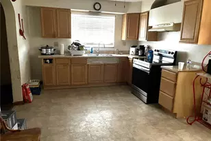 1803 Plum St, Steubenville, OH 43952 - Photo 5