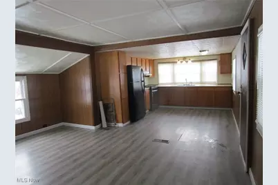 183 1626 E 51st Street, Ashtabula, OH 44004 - Photo 9