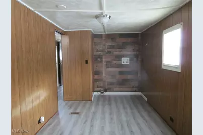 183 1626 E 51st Street, Ashtabula, OH 44004 - Photo 11