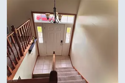 512 Pine Valley Drive, Steubenville, OH 43952 - Photo 7