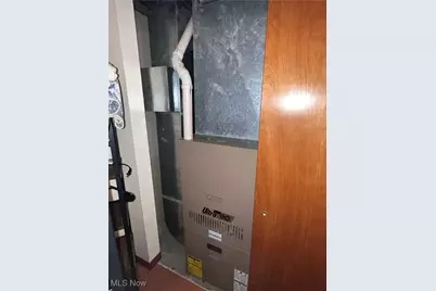 512 Pine Valley Drive, Steubenville, OH 43952 - Photo 31