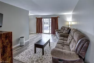 9559 Driftwood Drive, Olmsted Falls, OH 44138 - Photo 11