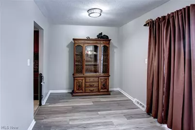 9559 Driftwood Drive, Olmsted Falls, OH 44138 - Photo 9