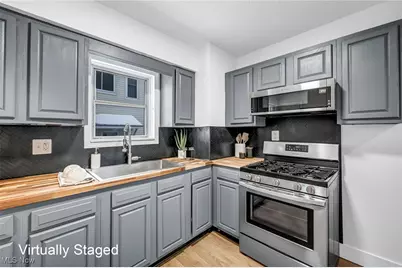 896 Indian Trail, Akron, OH 44314 - Photo 13