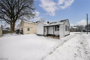 896 Indian Trail, Akron, OH 44314 - Photo 31