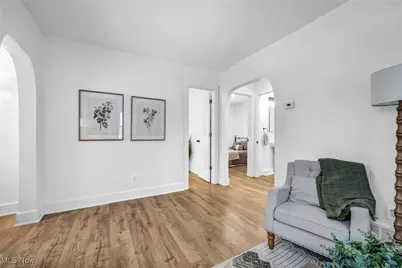 896 Indian Trail, Akron, OH 44314 - Photo 9