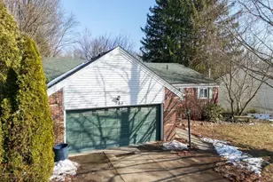 725 N Hawkins Ave, Akron, OH 44313 - Photo 3