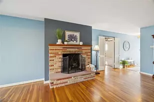 725 N Hawkins Ave, Akron, OH 44313 - Photo 11