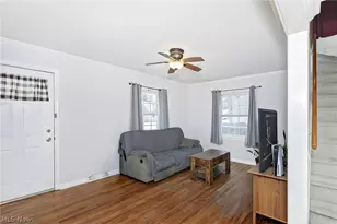 1237 Crescent Dr, Painesville, OH 44077 - Photo 3