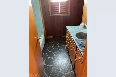 104 Wayne Avenue, Creston, OH 44217 - Photo 9