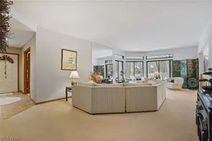 2178 Stone Creek Trail, Cuyahoga Falls, OH 44223 - Photo 11