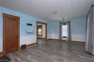 163 Van Buren Ave, Ravenna, OH 44266 - Photo 17