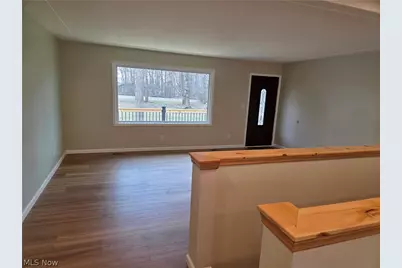 1075 NE River Road, Lake Milton, OH 44429 - Photo 9