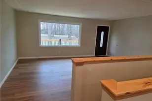 1075 NE River Rd, Lake Milton, OH 44429 - Photo 9