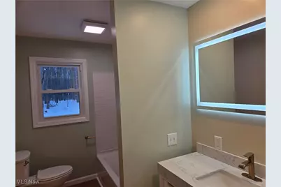 1075 NE River Road, Lake Milton, OH 44429 - Photo 15