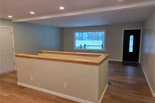 1075 NE River Rd, Lake Milton, OH 44429 - Photo 5