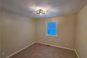 1075 NE River Rd, Lake Milton, OH 44429 - Photo 17