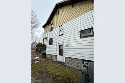 445 Noah Avenue, Akron, OH 44320 - Photo 15