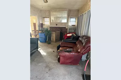 445 Noah Avenue, Akron, OH 44320 - Photo 3