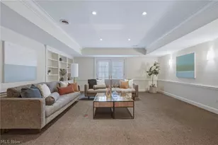 31900 Pinetree Rd, Pepper Pike, OH 44124 - Photo 33