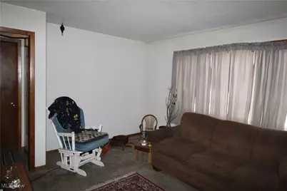 409-411 W Church Street, Orrville, OH 44667 - Photo 7