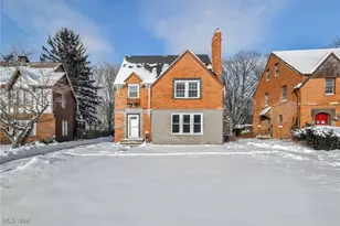 3631 Washington Blvd, Cleveland Heights, OH 44118 - Photo 3