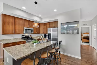 7429 Battery Park Boulevard #H-7429, Loveland, OH 44102 - Photo 15