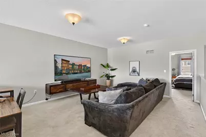 7429 Battery Park Boulevard #H-7429, Loveland, OH 44102 - Photo 27