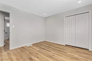 2030 Brookshire Rd, Akron, OH 44313 - Photo 23