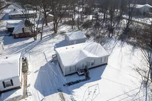 6758 Sumner Rd, Ravenna, OH 44266 - Photo 7