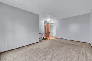 4298 S Main St, Akron, OH 44319 - Photo 9