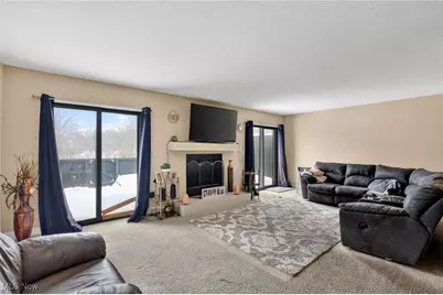 963 Morningstar Drive, Akron, OH 44307 - Photo 3