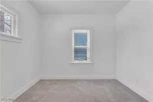 11909 Parkhill Ave, Loveland, OH 44120 - Photo 15