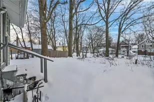 978 Delia Ave, Akron, OH 44320 - Photo 33