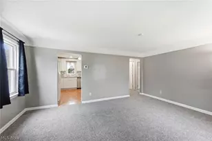 34857 Roberts Rd, Eastlake, OH 44095 - Photo 3