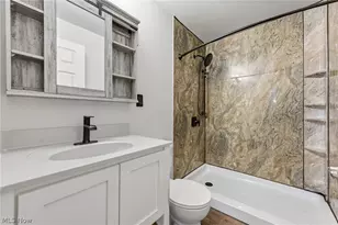 34857 Roberts Rd, Eastlake, OH 44095 - Photo 21